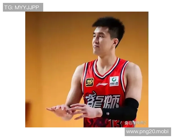 重登赛场，心绪翻涌——郭艾伦阔别296天后迎来广州男篮首秀